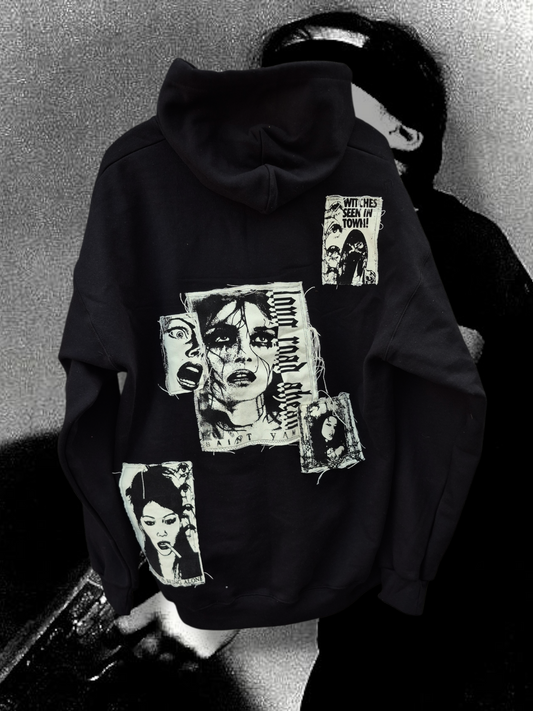 '𝘏𝘰𝘭𝘭𝘰𝘸 𝘞𝘰𝘰𝘥' Hoodie