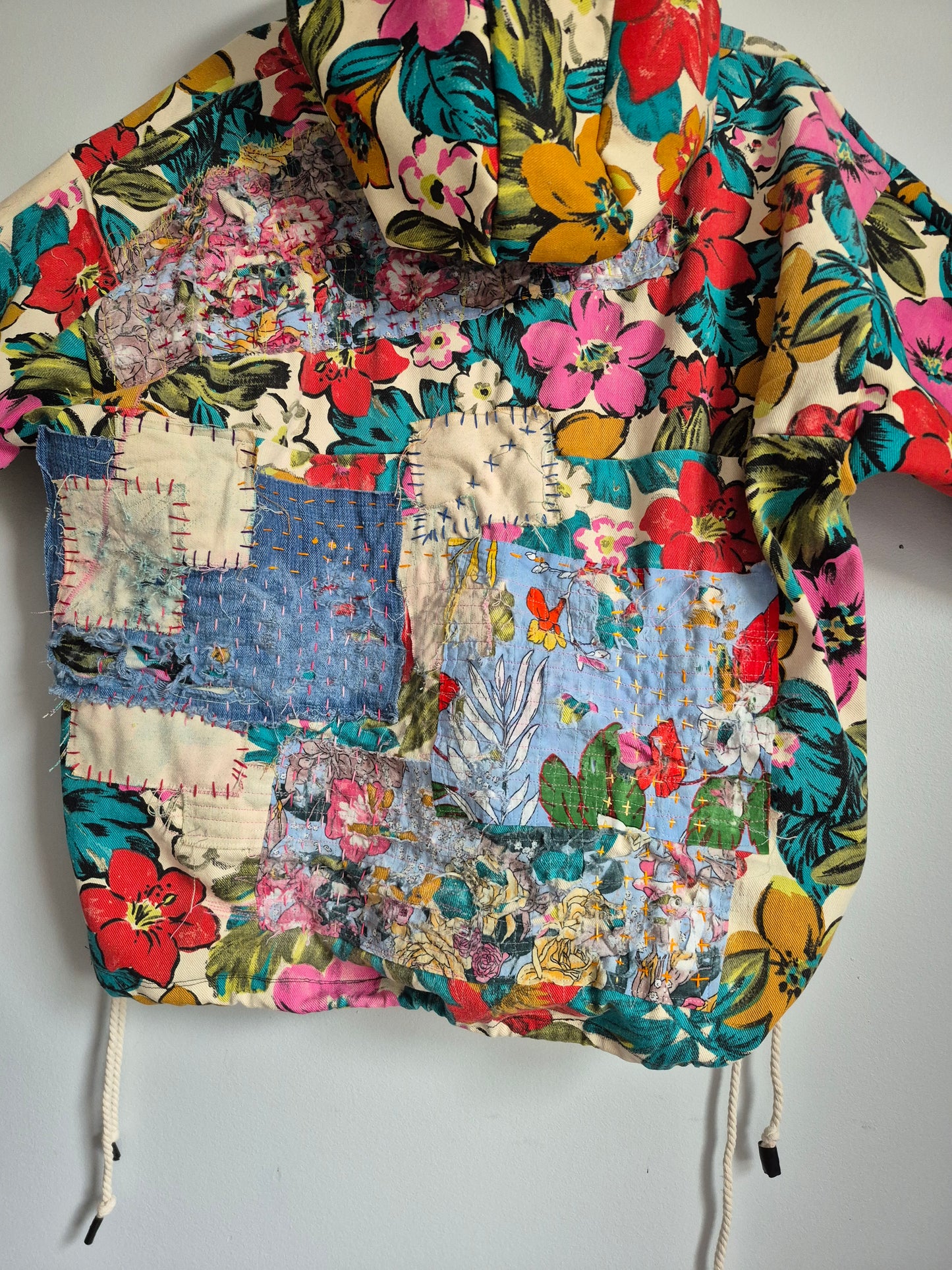 '𝘚𝘦𝘤𝘳𝘦𝘵 𝘎𝘢𝘳𝘥𝘦𝘯' Floral Anorak