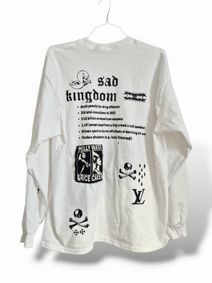 '𝘊𝘭𝘪𝘯𝘪𝘤𝘢𝘭 𝘗𝘴𝘺𝘤𝘩𝘰𝘱𝘢𝘵𝘩' Long Sleeve Shirt