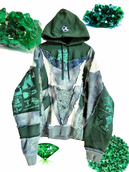 '𝘌𝘮𝘦𝘳𝘢𝘭𝘥 𝘊𝘪𝘵𝘺' Hoodie