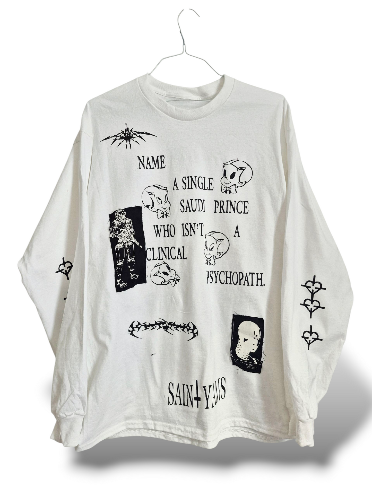 '𝘊𝘭𝘪𝘯𝘪𝘤𝘢𝘭 𝘗𝘴𝘺𝘤𝘩𝘰𝘱𝘢𝘵𝘩' Long Sleeve Shirt