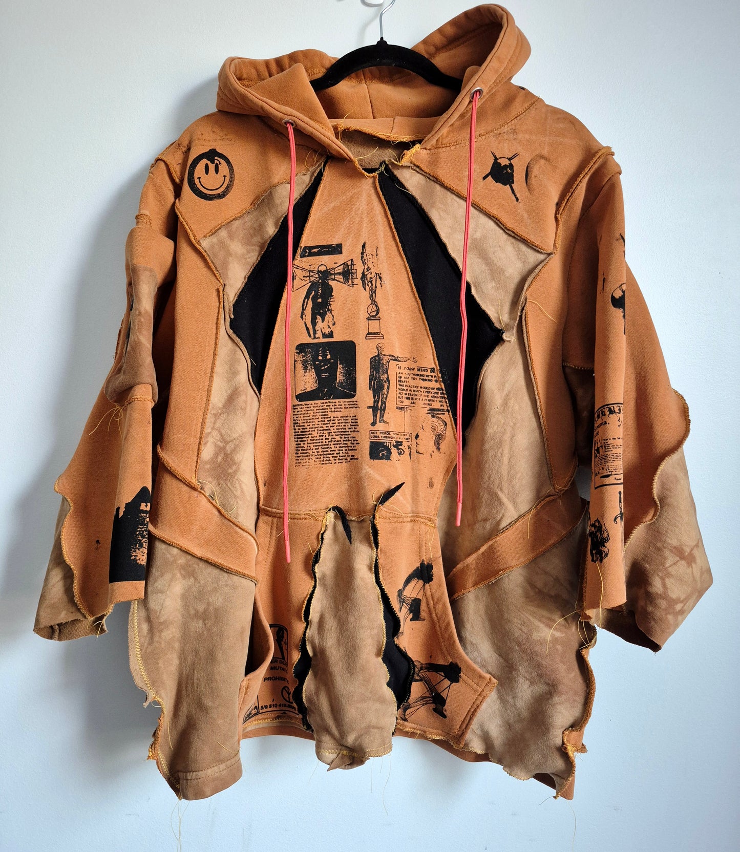 '𝘚𝘮𝘰𝘰𝘵𝘩 𝘖𝘱𝘦𝘳𝘢𝘵𝘰𝘳' Paneled Hoodie