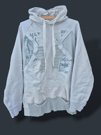 '𝘍𝘶𝘵𝘶𝘳𝘦 𝘈𝘯𝘨𝘦𝘭 𝘉𝘢𝘵𝘵𝘭𝘦 𝘚𝘶𝘪𝘵' Hoodie