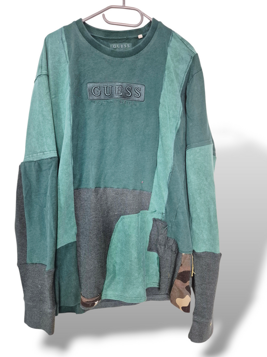 '𝘎𝘳𝘢𝘴𝘴𝘺 𝘒𝘯𝘰𝘭𝘭' Long Sleeve Shirt