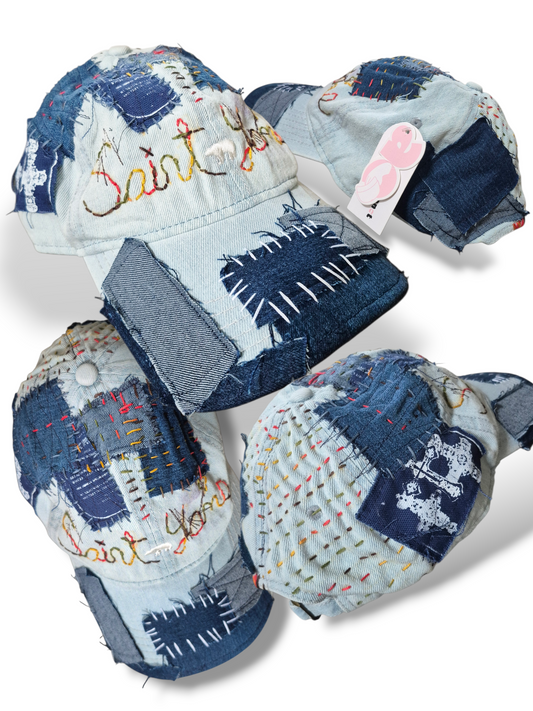 '𝘛𝘩𝘪𝘯𝘬𝘪𝘯𝘨' Cap