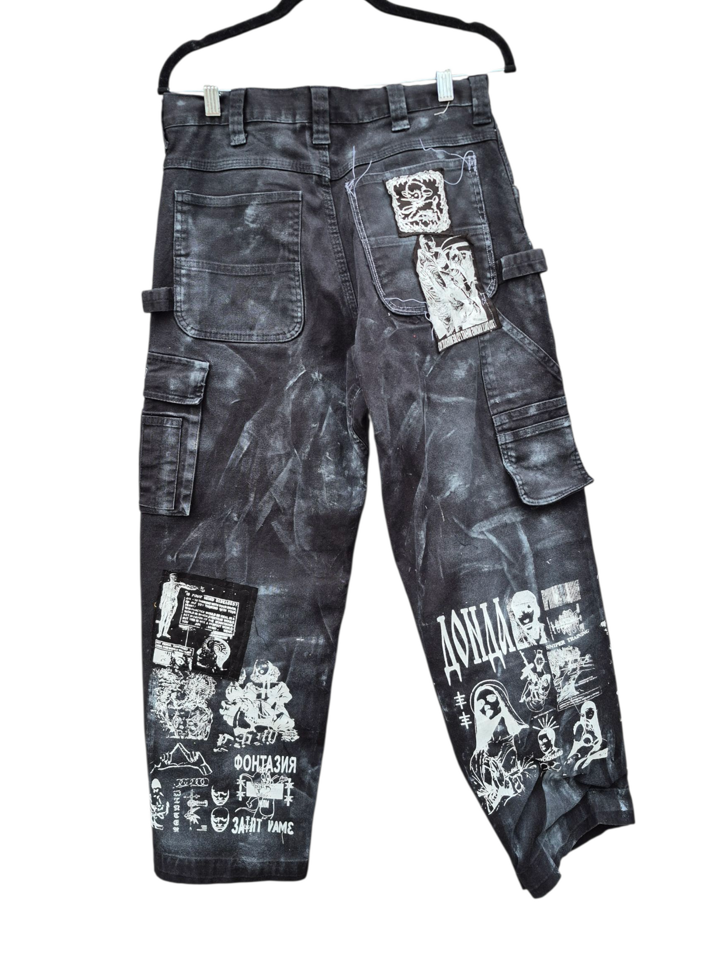 '𝘕𝘰𝘳𝘥𝘪𝘤 𝘚𝘩𝘰𝘳𝘦𝘴' Cargo Pants