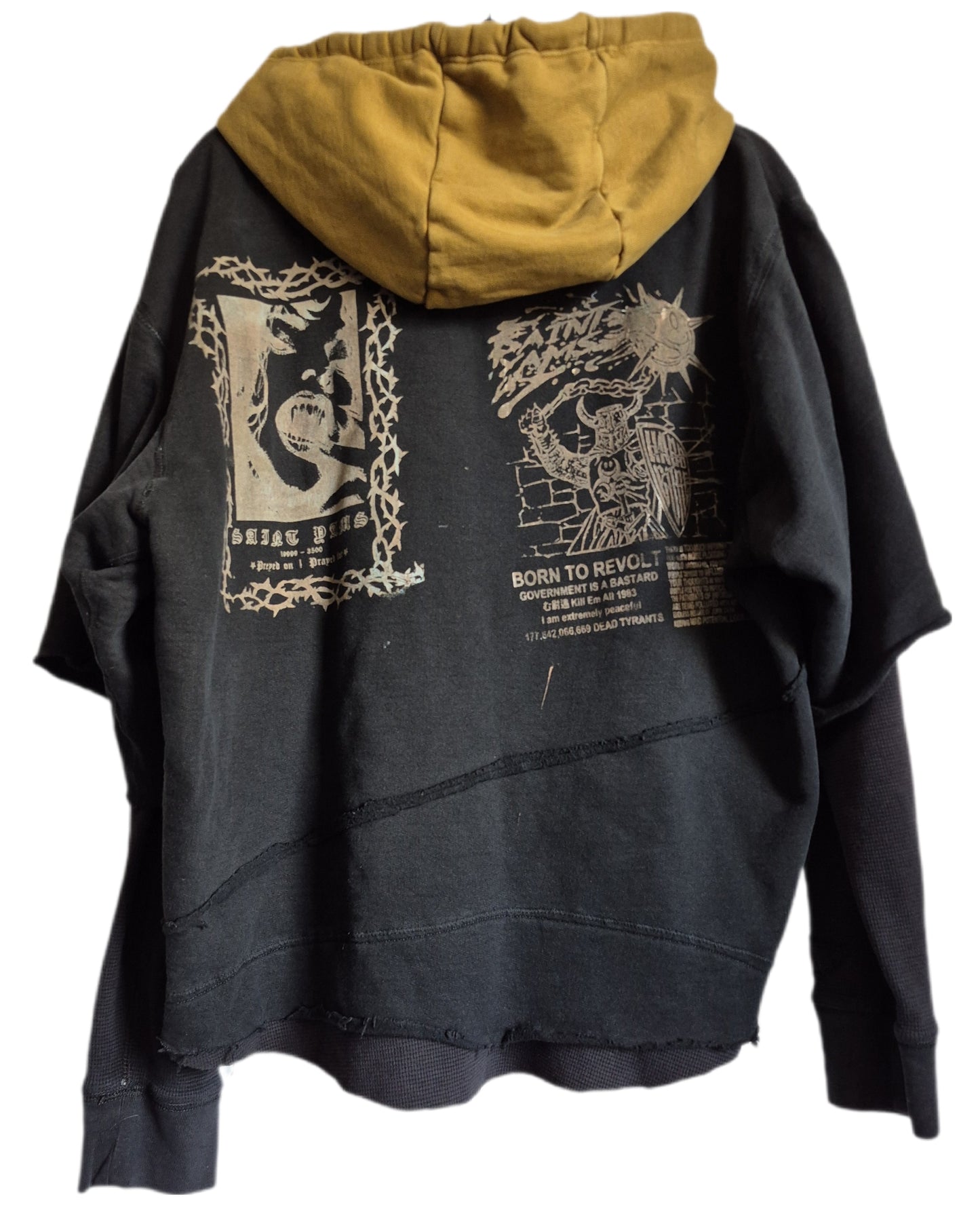 '𝘉𝘰𝘶𝘨𝘪𝘦 𝘋𝘳𝘪𝘧𝘵𝘦𝘳' Hoodie