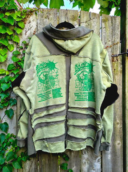 '𝘉𝘪𝘰𝘮𝘦𝘤𝘩𝘢𝘯𝘪𝘤𝘢𝘭' Hoodie