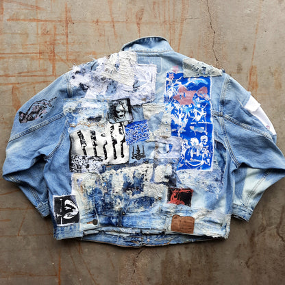 '𝘍𝘢𝘥𝘦𝘥 𝘗𝘦𝘢𝘳𝘭' Denim Trucker Jacket (1/1)