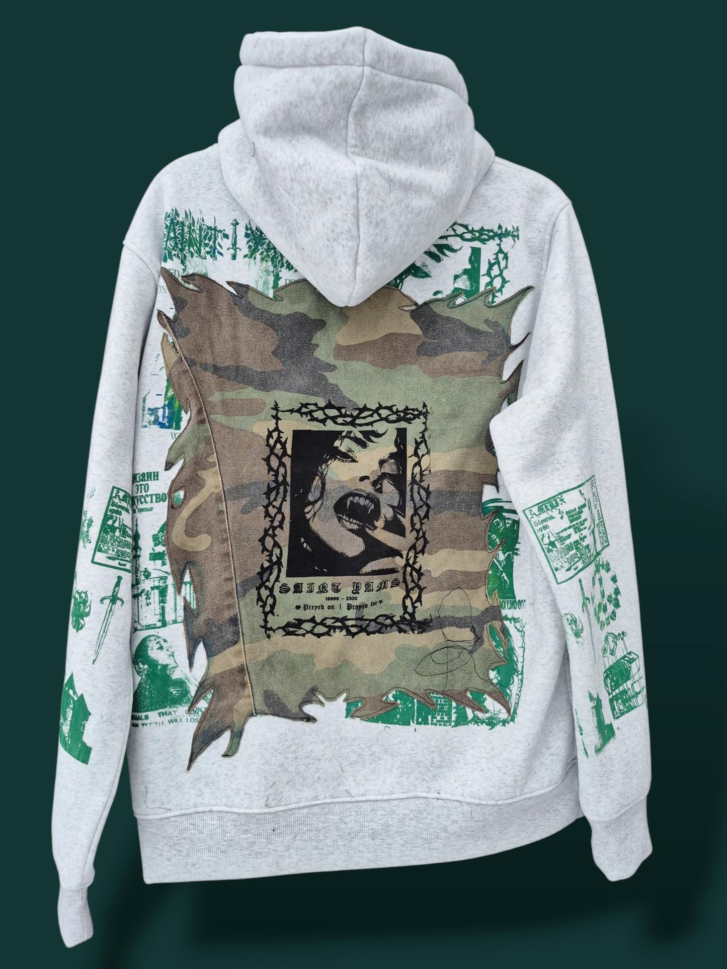 '𝘞𝘩𝘰 𝘕𝘦𝘦𝘥𝘴 𝘚𝘤𝘩𝘰𝘰𝘭 𝘞𝘩𝘦𝘯 𝘠𝘰𝘶'𝘷𝘦 𝘎𝘰𝘵 𝘓𝘶𝘤𝘬!?' Hoodie