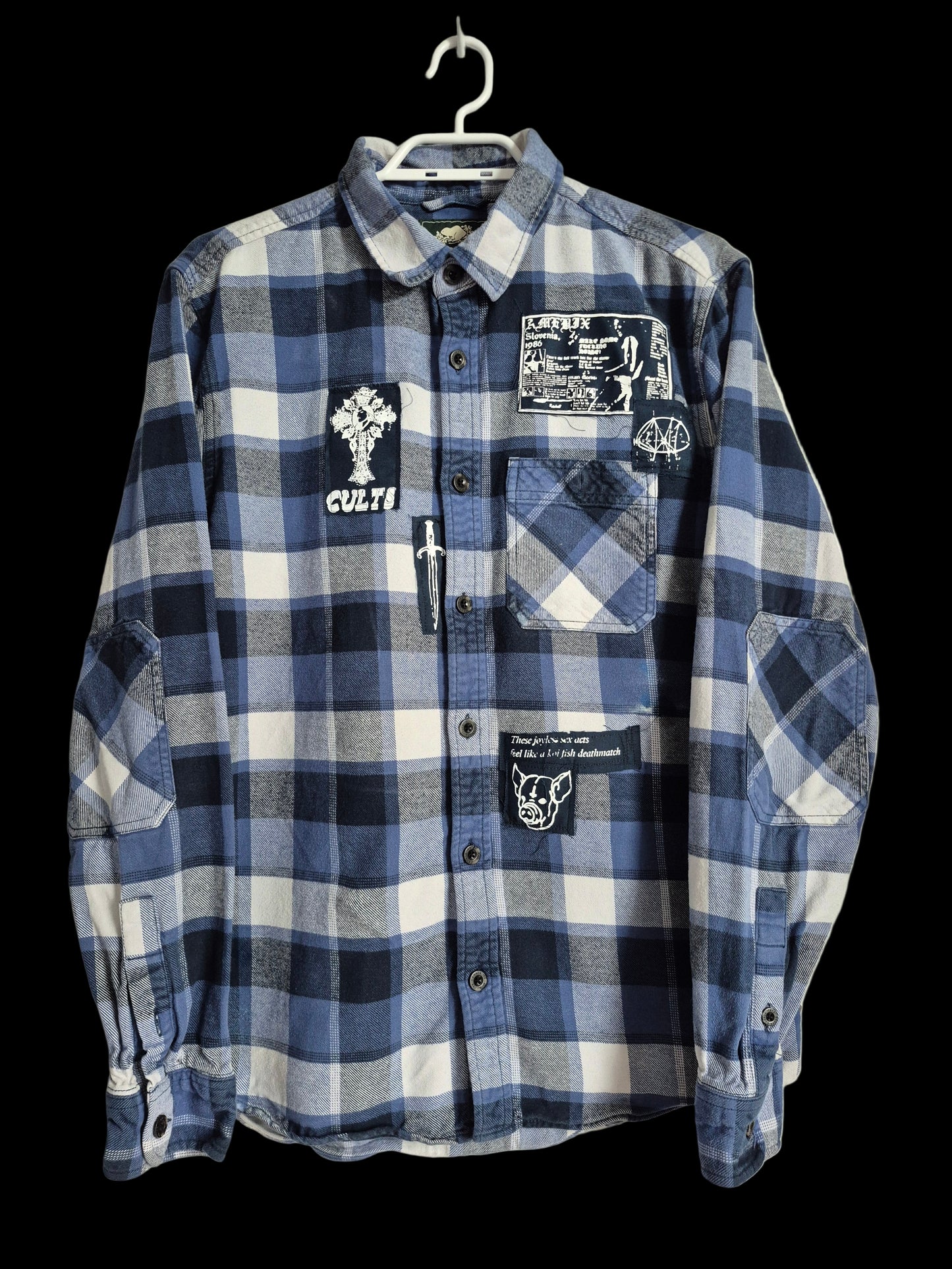 '𝘚𝘦𝘷𝘦𝘯𝘵𝘩 𝘚𝘦𝘢' Flannel