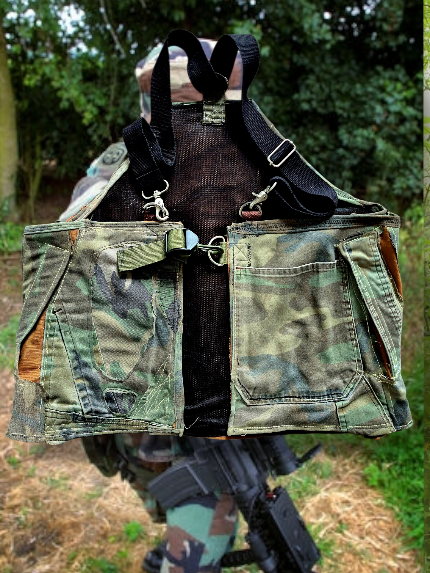 '𝘈𝘱𝘰𝘤𝘢𝘭𝘺𝘱𝘴𝘦 𝘞𝘩𝘦𝘯?' Utility Vest