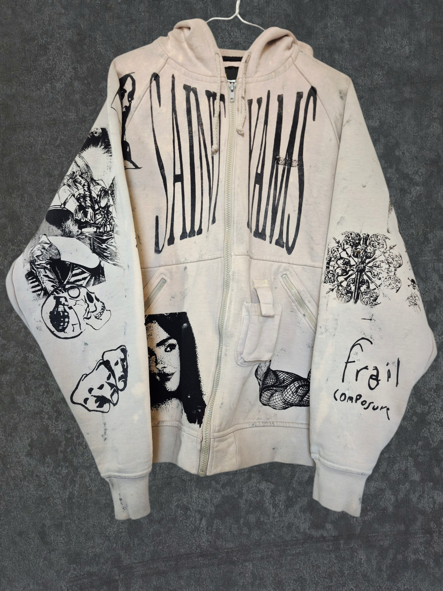 '𝘙𝘢𝘪𝘭𝘴' Zip-up Hoodie