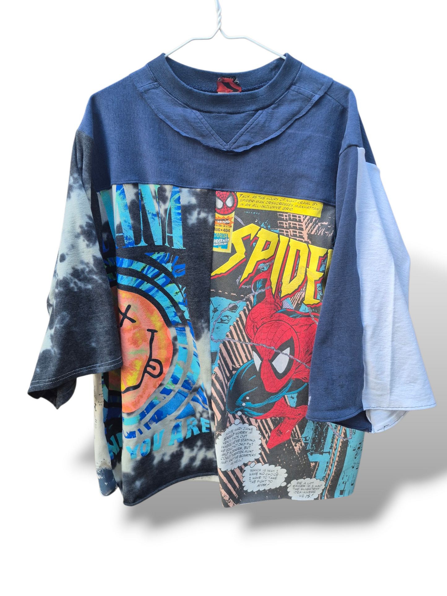 '𝘔𝘦𝘨𝘢-𝘴𝘱𝘪𝘥𝘦𝘳-𝘷𝘢𝘯𝘢-𝘮𝘢𝘯' Tee