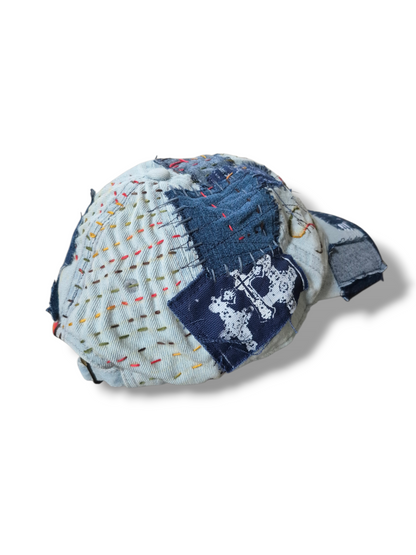 '𝘛𝘩𝘪𝘯𝘬𝘪𝘯𝘨' Cap