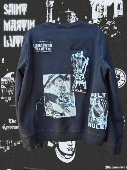 '𝘔𝘰𝘰𝘯𝘭𝘪𝘨𝘩𝘵 𝘖𝘷𝘦𝘳 𝘚𝘱𝘪𝘭𝘭𝘢𝘳'𝘴 𝘊𝘰𝘷𝘦' Crewneck Sweater
