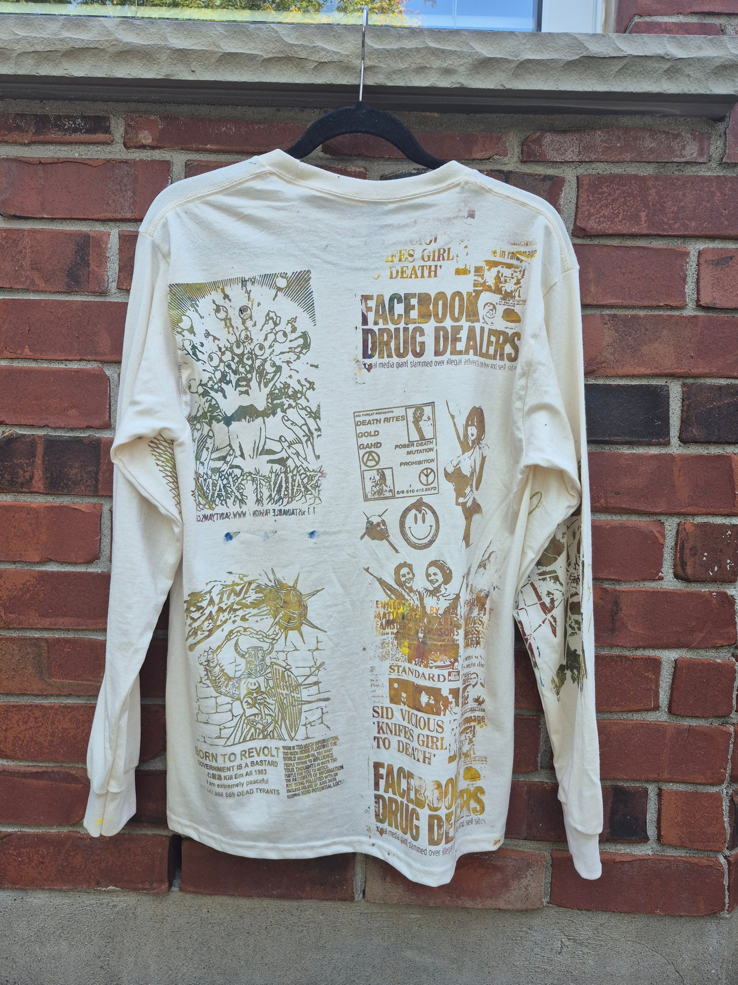 '𝘓𝘦𝘮𝘰𝘯 𝘋𝘳𝘪𝘱' Long Sleeve Shirt
