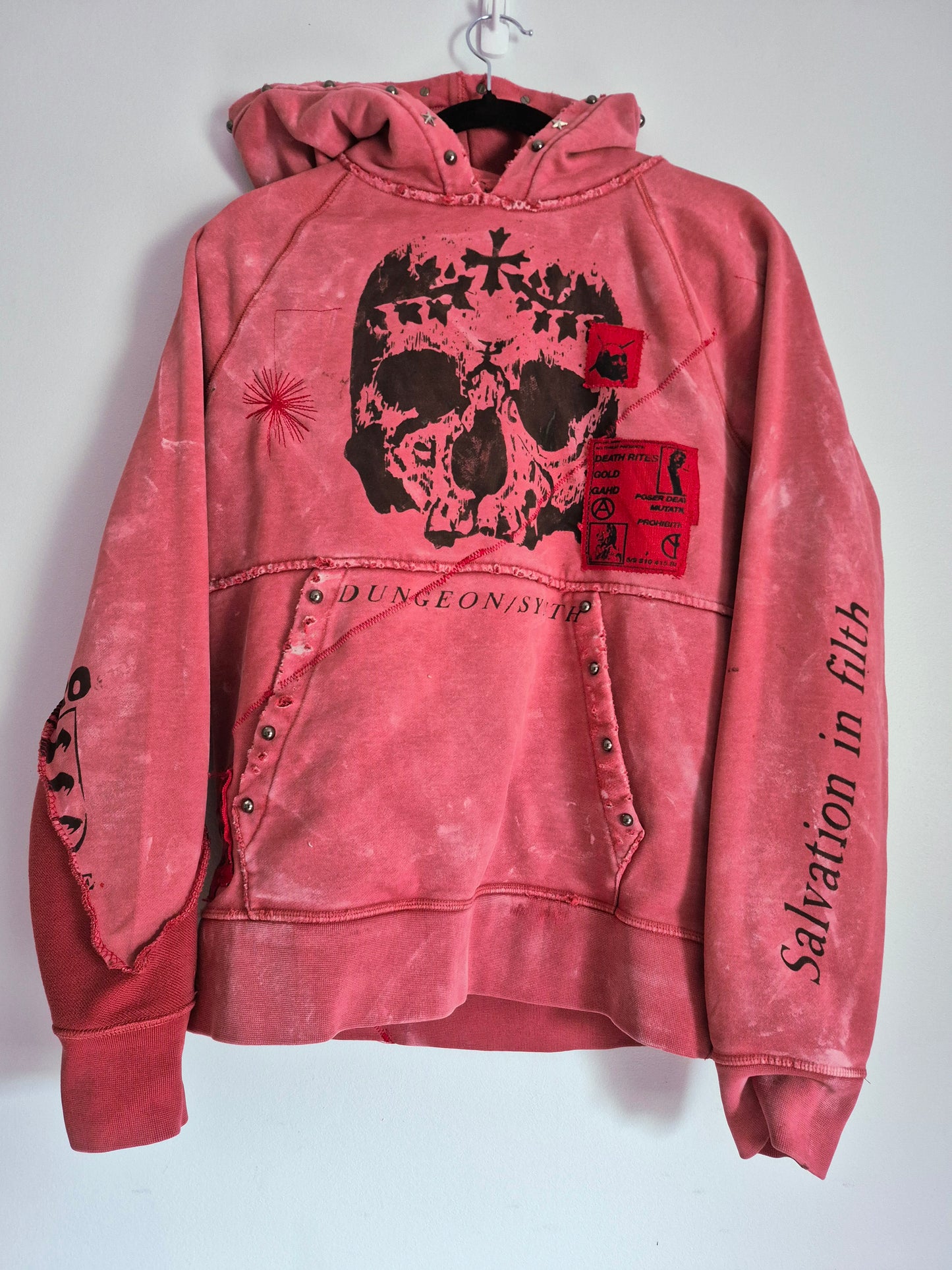 '𝘚𝘮𝘶𝘤𝘬𝘦𝘳𝘴' Hoodie
