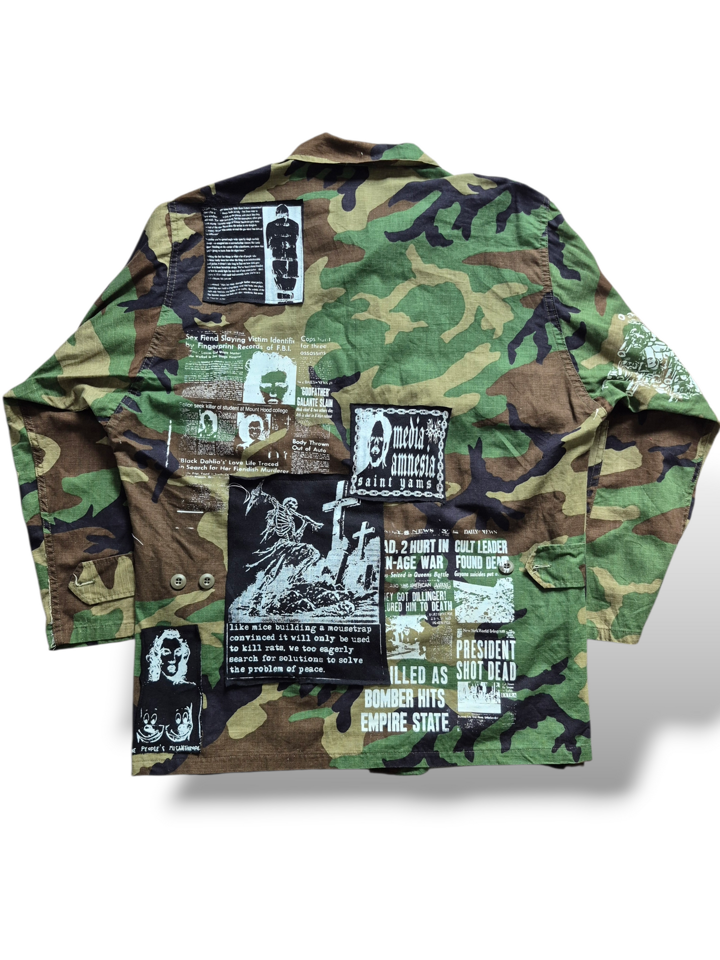 '𝘗𝘪𝘱𝘦𝘭𝘪𝘯𝘦 𝘌𝘹𝘱𝘭𝘰𝘥𝘦𝘳' Field Jacket